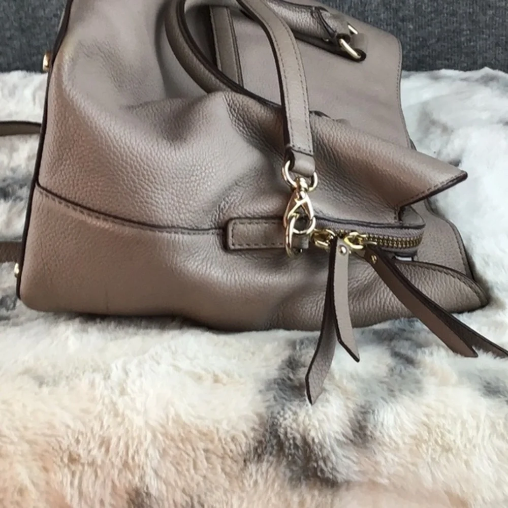Kate Spade Evangelie Larchmont Avenue Taupe Leather Satchel Tote‎ Purse